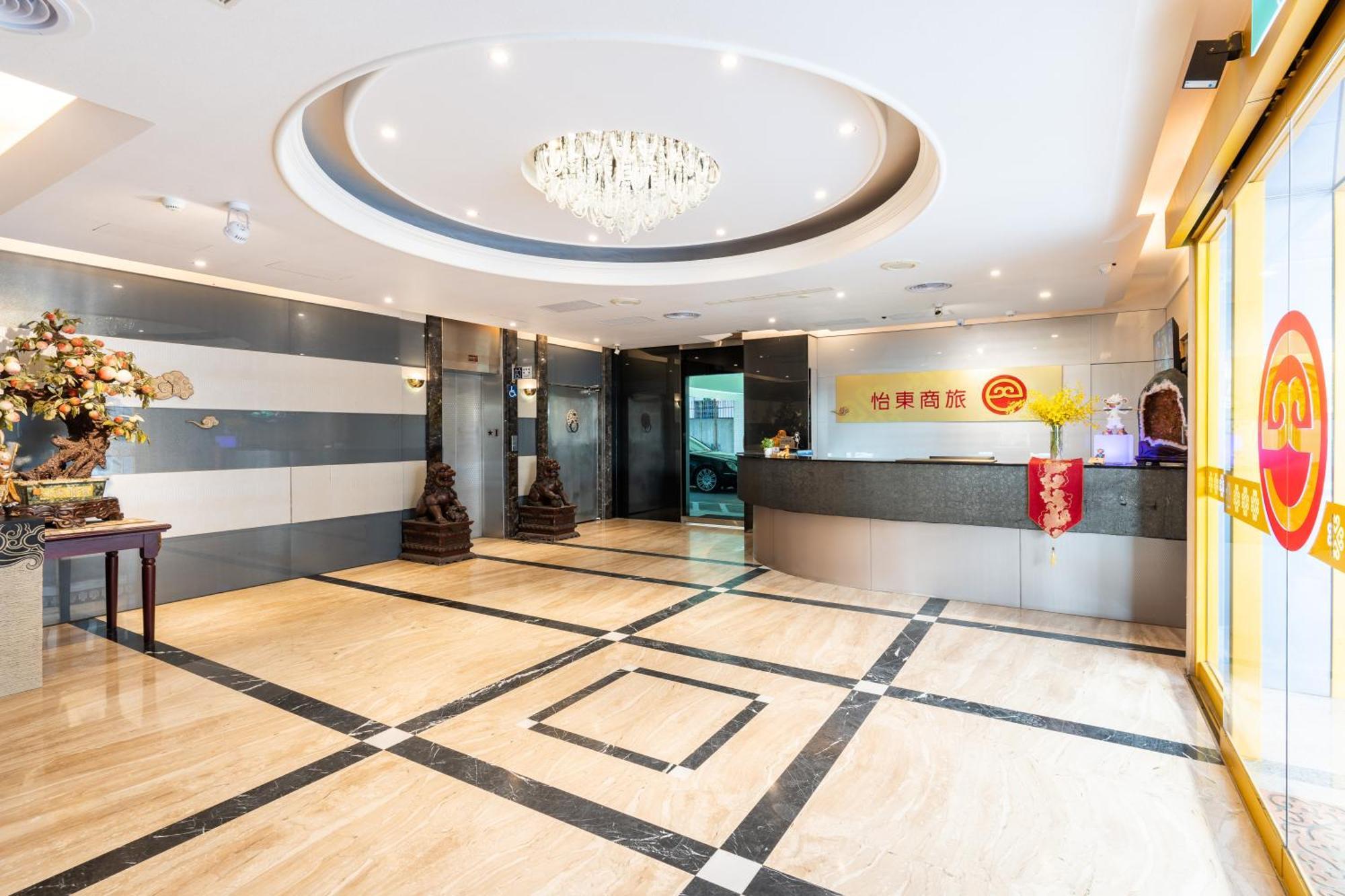 Etung Hotel Taichung Exterior foto